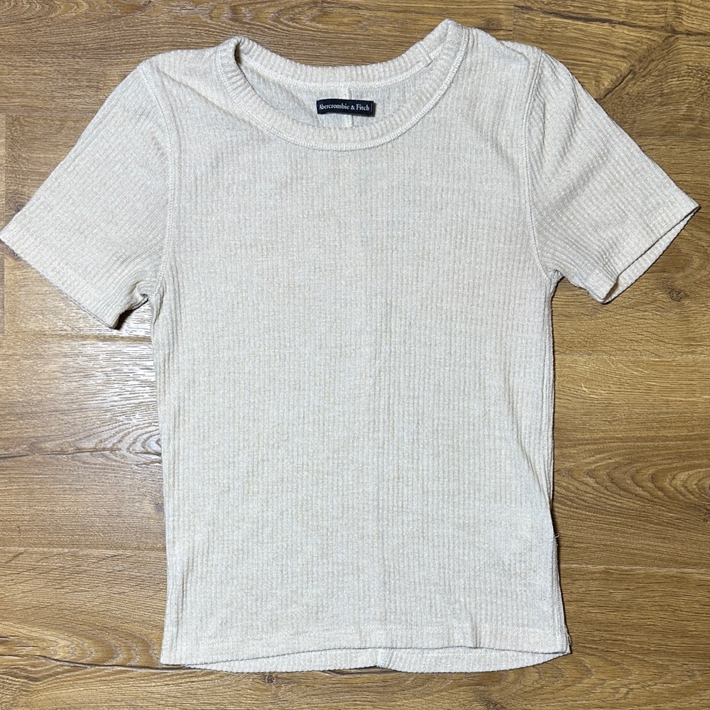 Abercrombie & Fitch Ribbed Crewneck Tee - Oatmeal Medium
